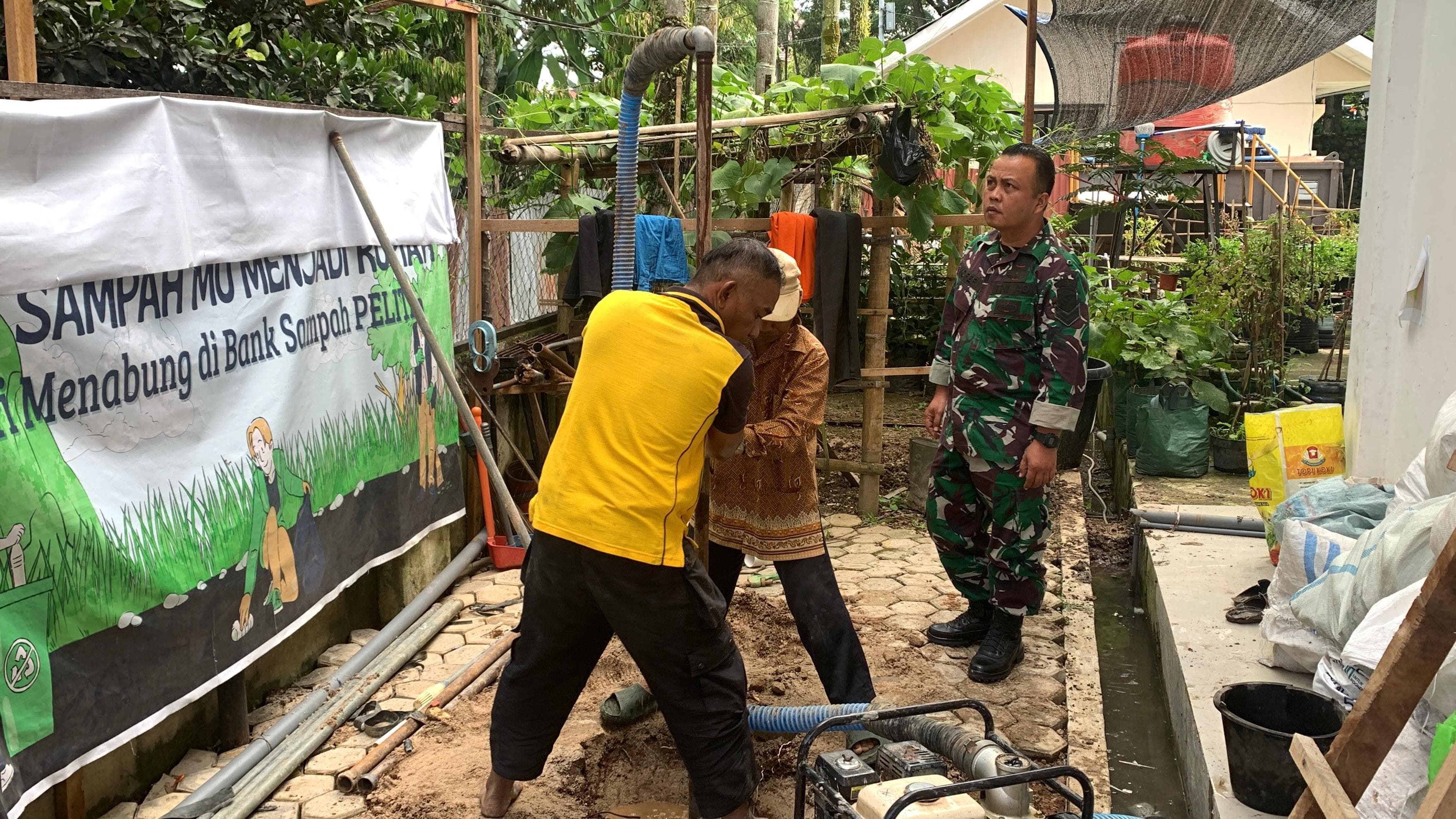 Gemuruh Mesin Bor Pembawa Harapan Baru Bagi Warga