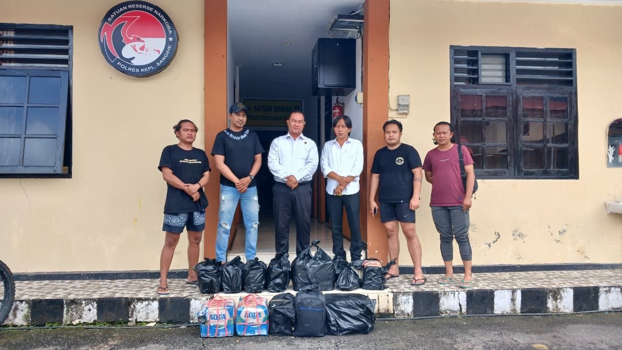 225 Liter Miras Cap Tikus Diamankan Dalam Razia Kapal Di Sangihe