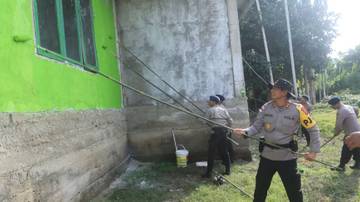 Kapolda Aceh Pimpin Pembersihan Masjid Pasca Banjir Subulussalam