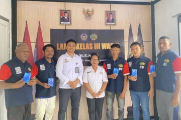 Kerja Tekun, Warga Binaan Lapas Wahai Terima Premi