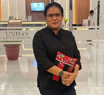 Azael Collection Bawa Fashion Etnik Maluku Mendunia