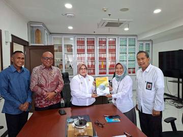 Pemkab Touna Beri Bantuan Rumah Bagi Keluarga Miskin