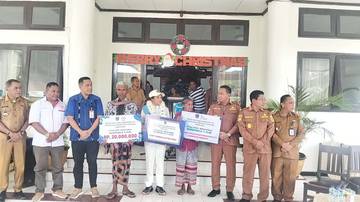 Pemda TTU Beri 3 Bonus Sekaligus Bagi Quesepina 