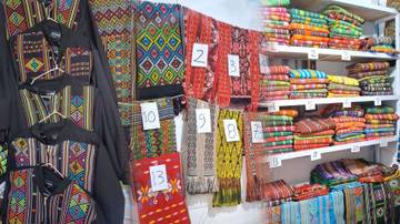 'Asthii Tenunan' Hadirkan Tenun sebagai Produk Fesyen Modern