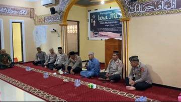 Polres Alor Rayakan Isra Miraj Dengan Nuansa Kebersamaan