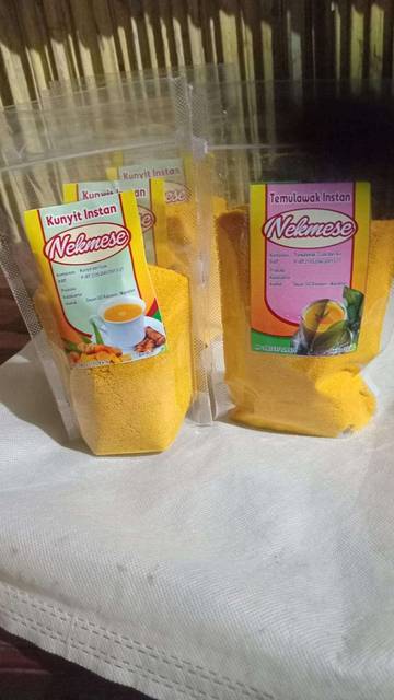 Pembuat Rempah Instan di Belu Bertahan Jualan Online