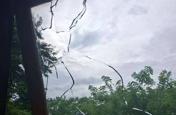 Kepsek Arkadius Memanggil Orangtua Siswa Pelempar Sekolah