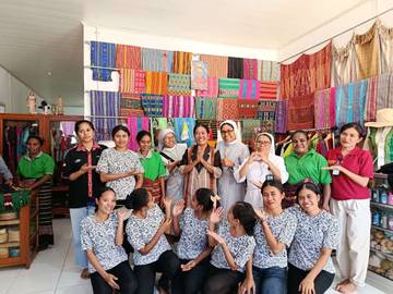 Rumah Tenun di TTU-NTT Gelar Pendidikan ini !