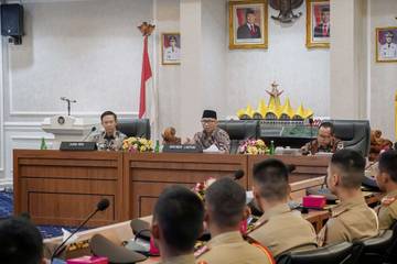 Gubernur Beri Pembekalan Taruna TNI–Polri dan Praja IPDN