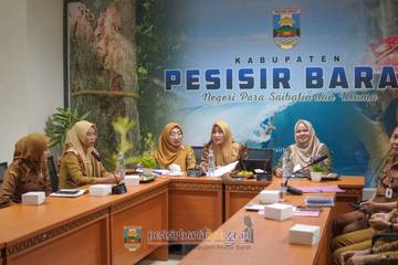 Dekranasda Pesisir Barat Ikuti Rakor Dekranasda Provinsi Lampung