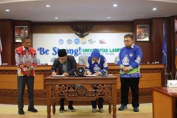 Perkuat Pemberdayaan Mahasiswa,Unila dan Untidar Teken MoU