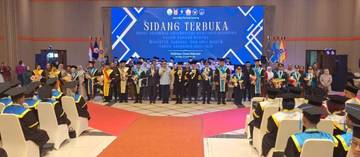 Unnur Bandung Wisuda 683 Lulusan Berprestasi Tahun Ini
