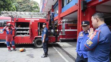 Manfaatkan Drone, Damkarmatan Kota Optimalkan Penyelamatan 