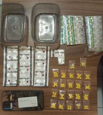 Polisi Ungkap Ratusan Obat Terlarang Tanpa Izin Edar