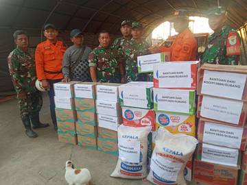 Kodim 0605/Subang Salurkan Bantuan untuk Korban Banjir Ciasem 