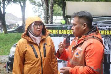 Longsor Pasirlangu, Sri Tekankan Kebutuhan Penyintas Tak Terabaikan