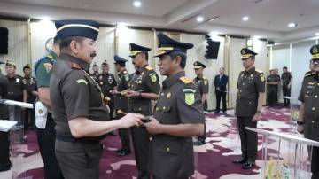 Kajati Kalsel: Dukung Proses Hukum di KPK