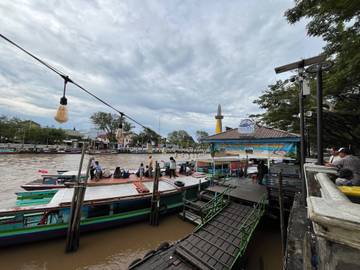 Wisata Klotok Banjarmasin Jadi Pilihan Libur Akhir Tahun