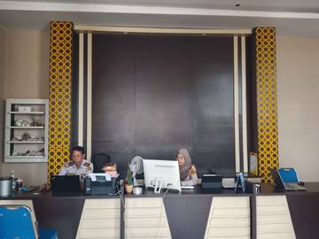 Lalu Lintas Komoditas Hewan Baubau Didominasi Ayam Beku