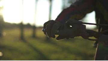 Tips Pengereman Motor yang Aman Saat Hujan