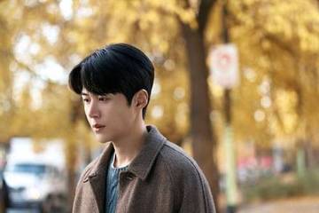 Fakta Menarik Kim Seon Ho, Aktor Utama CTLBT 