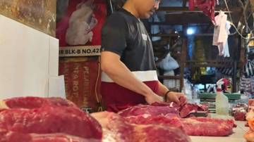 Pedagang dan Konsumen Keluhkan Tingginya Harga Daging Sapi   