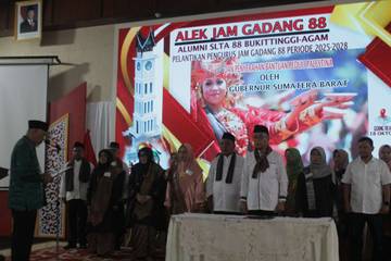 Gubernur Sumbar Lantik Pengurus Jam Gadang 88