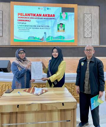 Pertama Di Sumbar, KeniSavina Pimpin BEM UIN Bukittinggi