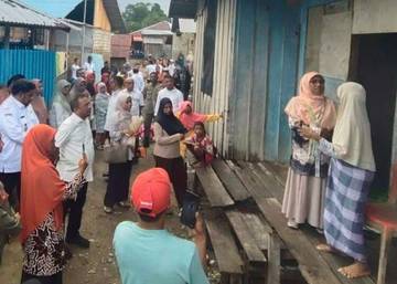 Anggota DPR Saadiah Uluputty Tinjau Permukiman Kumuh di SBT