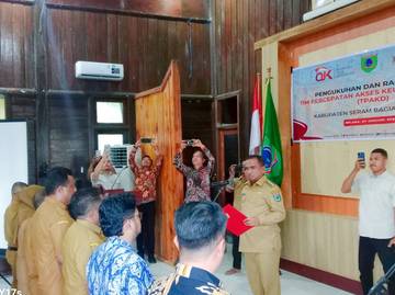 Bentuk TPAKD, Pemkab SBT Komit Buka Akses Layanan Keuangan