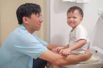 Pentingnya Toilet Training: Langkah Awal Menuju Kemandirian Anak