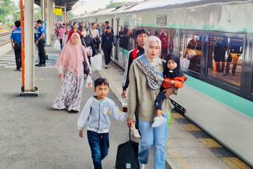 Seminggu Angkutan Nataru, Cirebon Layani 94.736 Penumpang 