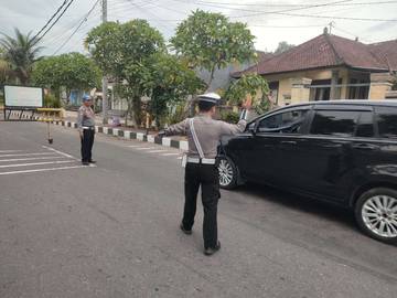 Sat Lantas Polres Karangasem Amankan  Car Free Day