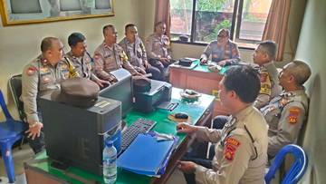 Unit Binmas Polsek Ubud Anev Bersama Kanit Binmas