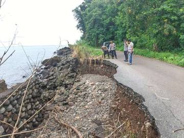 Abrasi Ancam Jalur Pantura, Polisi Turun Lapangan
