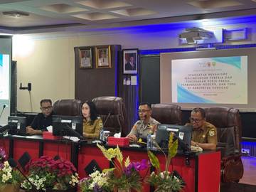 Pemkab Sanggau Perkuat Perlindungan Tenaga Kerja