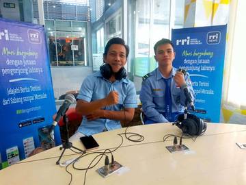 Meski Awalnya Tak Diizinkan, Enos Akhirnya Membanggakan Ortu