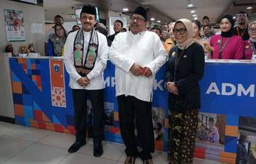 Rano Karno, Tinjau Pelayanan di Kantor WaliKota Jaksel