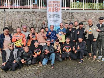 Asep Dunia: Dari Dunia Maya Menuju Persaudaraan 