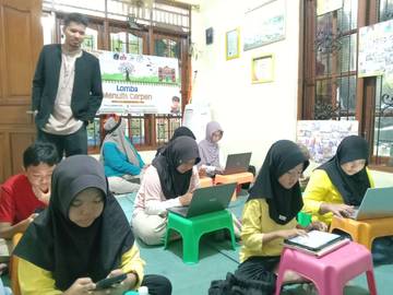 Rumah Serasi, Menumbuhkan Jiwa Sastra di Kalangan Remaja