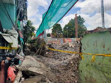 Korban Ceritakan Detik-detik Tembok Sekolah di Jakbar Roboh