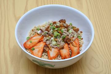 Menjejak Hadirnya Hidangan Sarawak di Indonesia