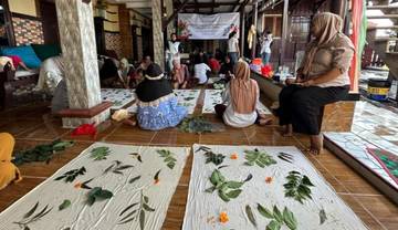 Merawat Alam, Menjahit Asa Melalui Ecoprint