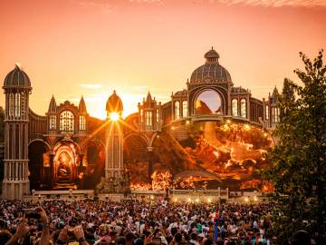 Tomorrowland, Catat Sejarah Baru Festival Musik di Asia