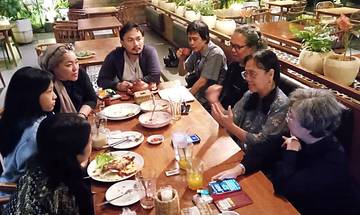 Ibu Kenit, Berbagi Pengalaman Bersama Komunitas Makara