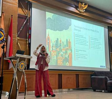 Yanti Rahmi Nur, Tampil Menjadi Pembicara di UNIBA
