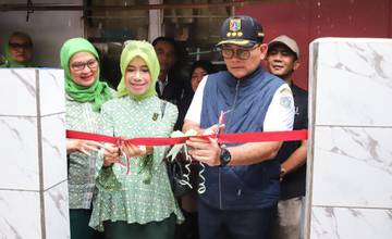 Kolaborasi IIDI, Wali Kota Resmikan MCK Komunal Pegangsaan