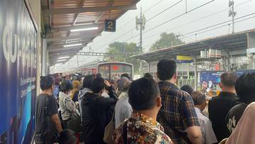 Gangguan Listrik, KRL Tanah Abang–Rangkasbitung Hanya Sampai Tigaraksa