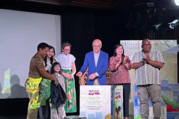 Kemenpar Dukung Kehadiran Buku Cerita Anak Woven Worlds