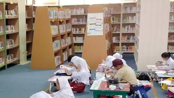 Pemkot Jakbar Tambah 20 Ribu Buku Baru pada 2026